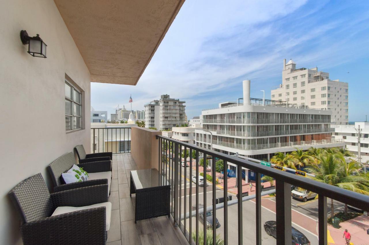 2 Bedroom 2 Bath With Patio On 11Th Collins Ave Miami Beach Bagian luar foto
